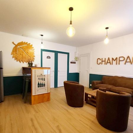 Groom Epernay - Le Petit Tonnelier Exterior photo